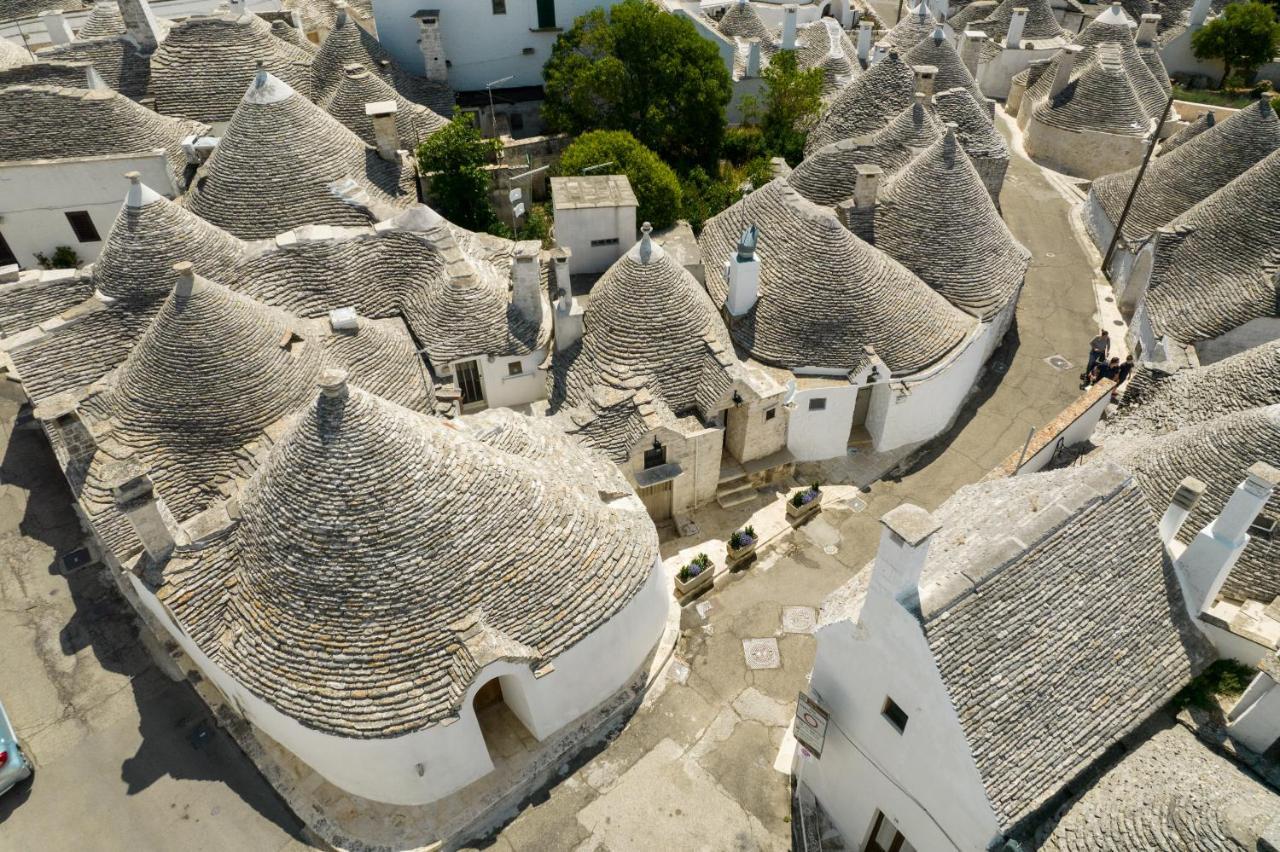 Trulli Holiday Albergo Diffuso Альберобелло Экстерьер фото