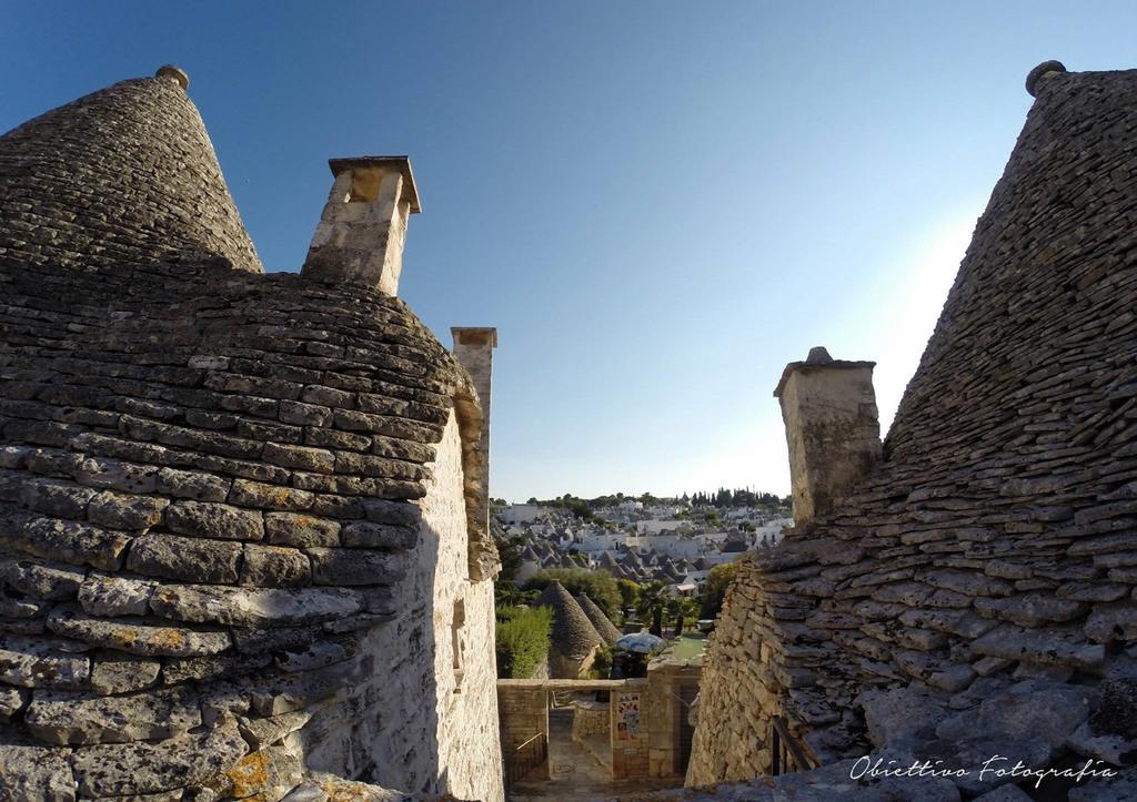 Trulli Holiday Albergo Diffuso Альберобелло Экстерьер фото